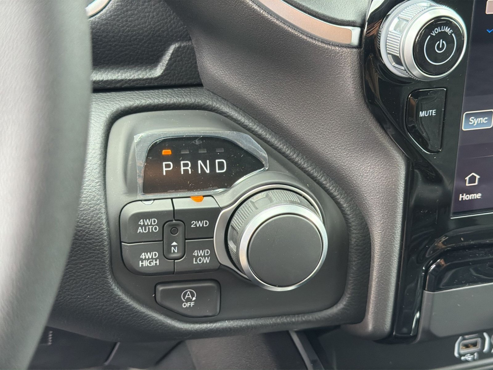 New 2026 RAM 1500 Big Horn AWD/4WD image 22