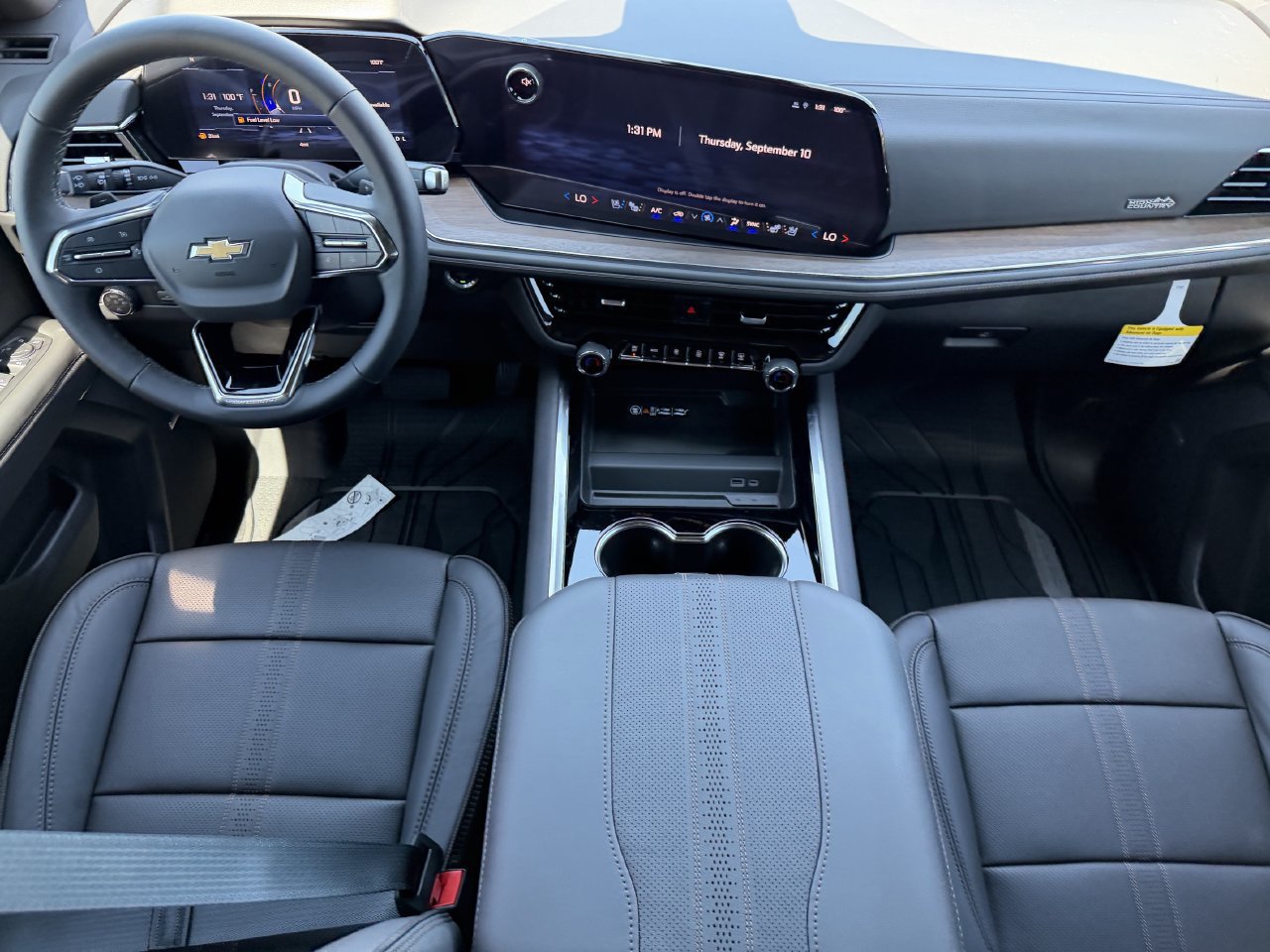 New 2026 Chevrolet Tahoe High Country w/ Sun And Tow Package RWD image 10