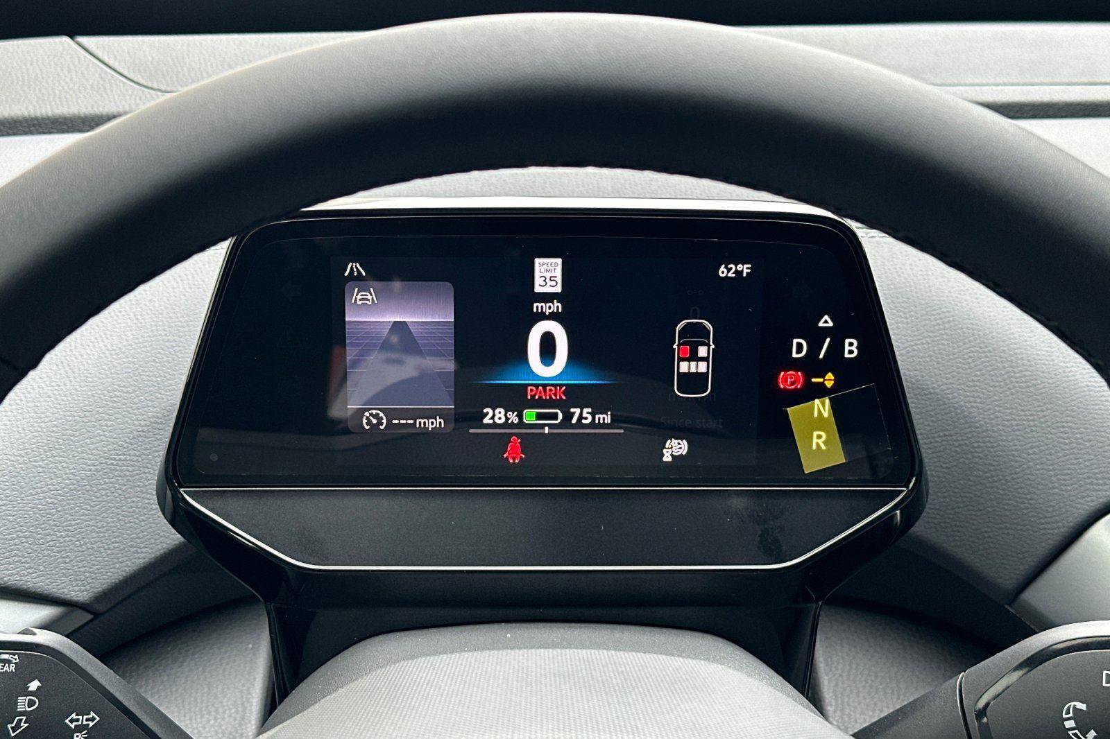 New 2025 Volkswagen ID.4 Pro image 24