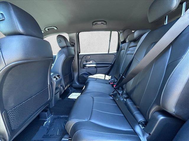 Used 2025 Mercedes-Benz GLB 250 4MATIC image 19