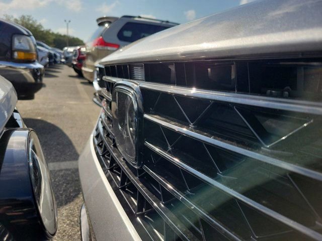 Used 2024 Honda Accord Touring image 11