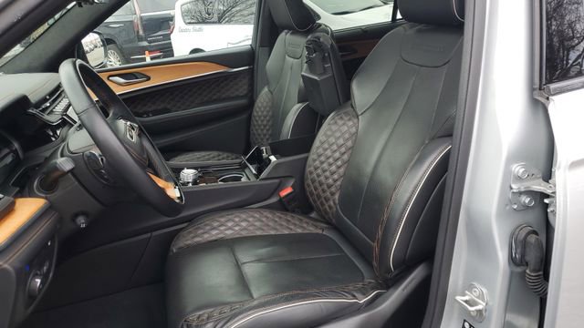 Certified 2022 Jeep Grand Cherokee Summit image 25