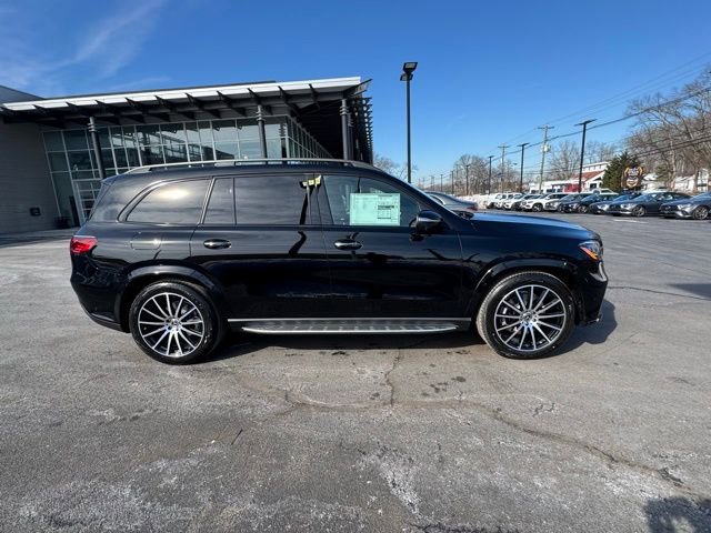 New 2026 Mercedes-Benz GLS 580 4MATIC image 2