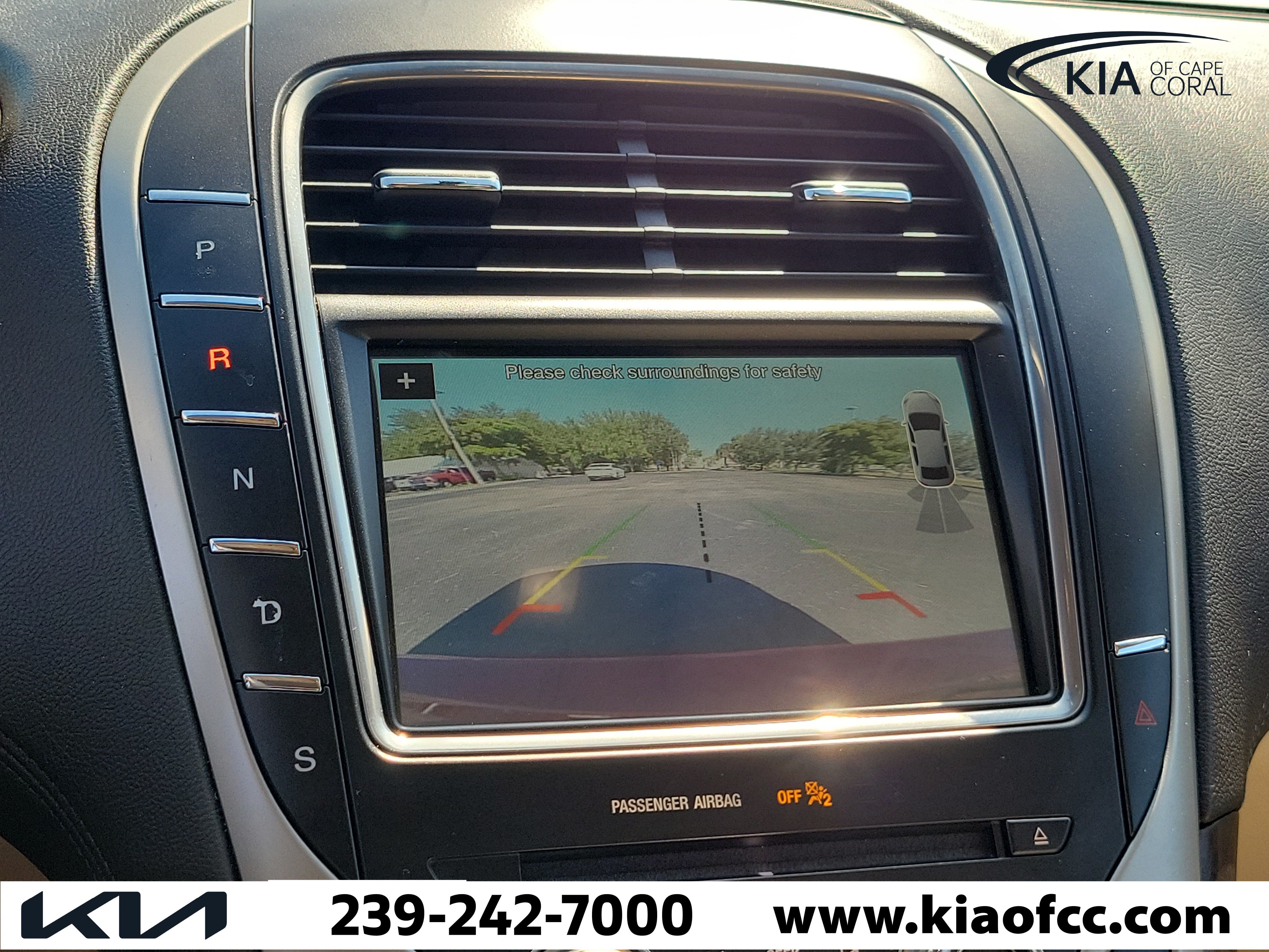 Used 2018 Lincoln MKX Select w/ Select Plus Package FWD image 29