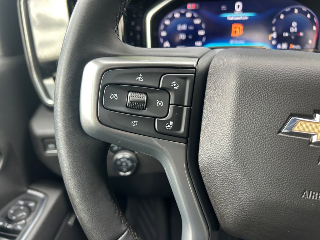Used 2024 Chevrolet Silverado 2500 LTZ w/ LTZ Plus Package image 17