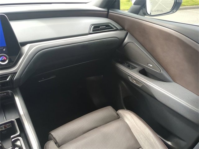 Used 2024 Lexus TX 350 FWD w/ Technology Package image 17