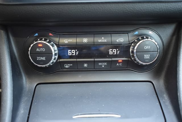 Used 2017 Mercedes-Benz GLA 250 4MATIC image 31