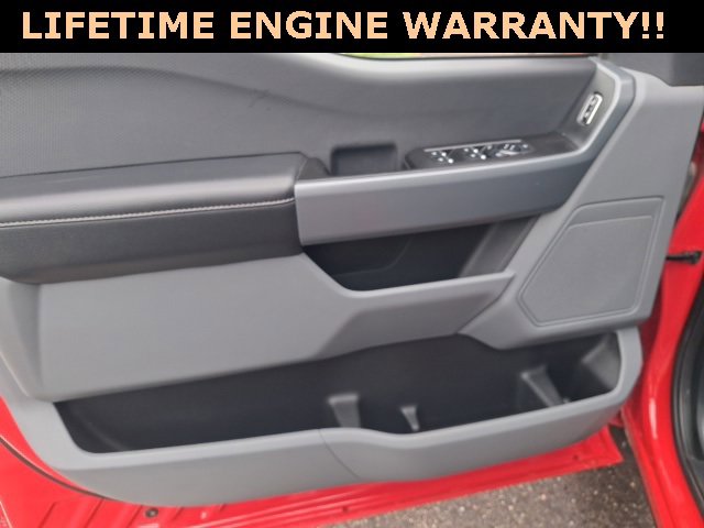 Used 2023 Ford F150 XLT w/ Trailer Tow Package image 10