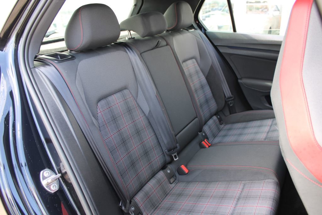 Certified 2022 Volkswagen GTI S image 22