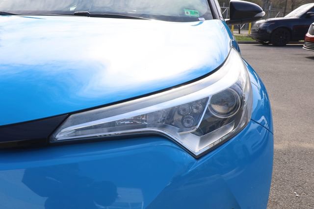 Used 2019 Toyota C-HR Limited image 19