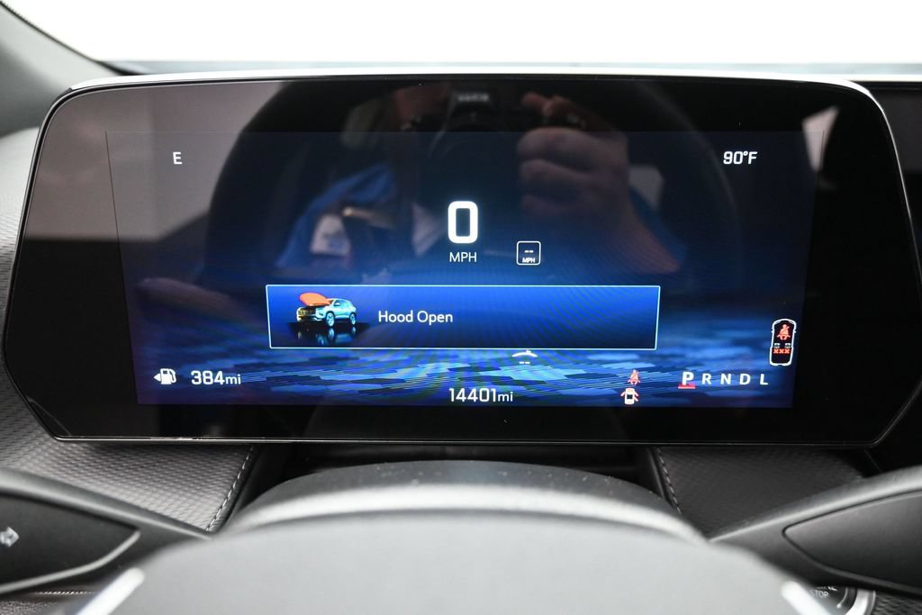 Used 2025 Chevrolet Equinox LT FWD image 9