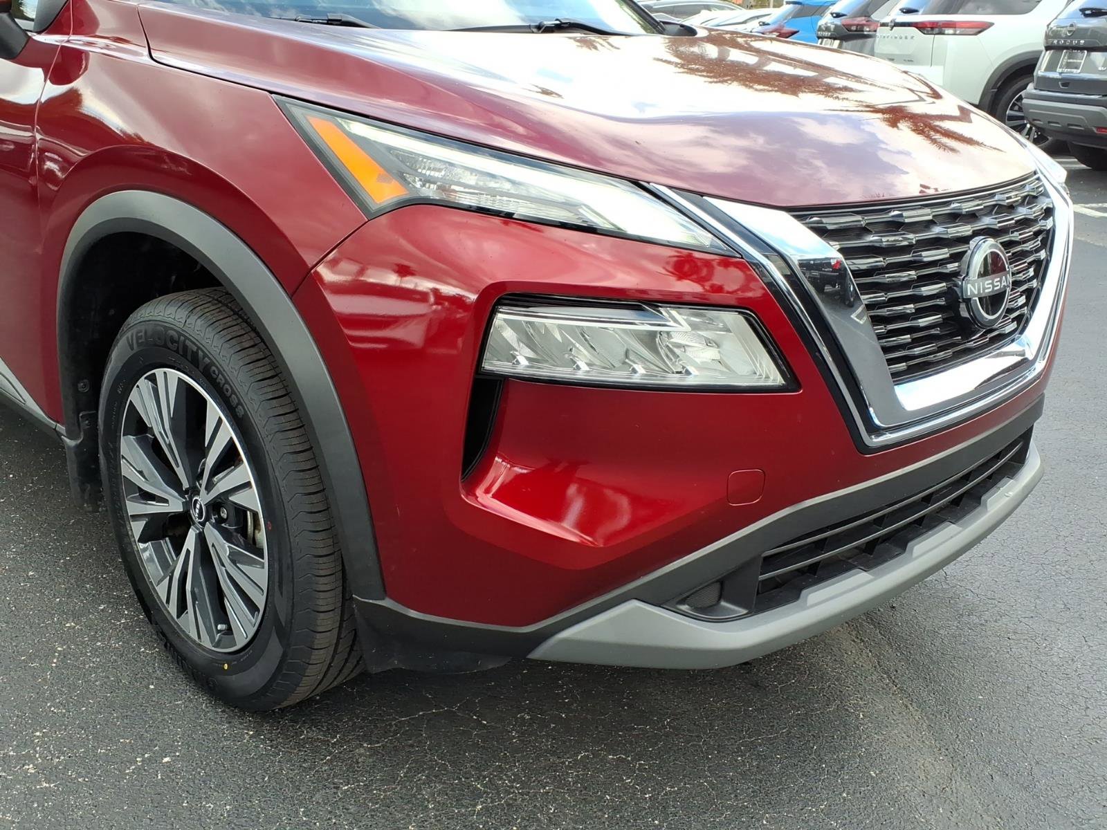 Certified 2023 Nissan Rogue SV image 12