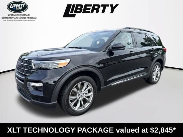 Used 2023 Ford Explorer XLT w/ Equipment Group 202A AWD/4WD image 3