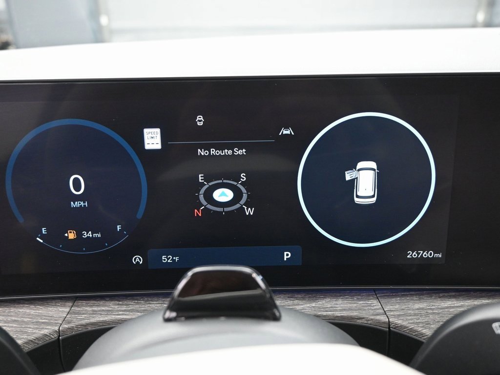 Used 2024 Hyundai Santa Fe Limited image 17