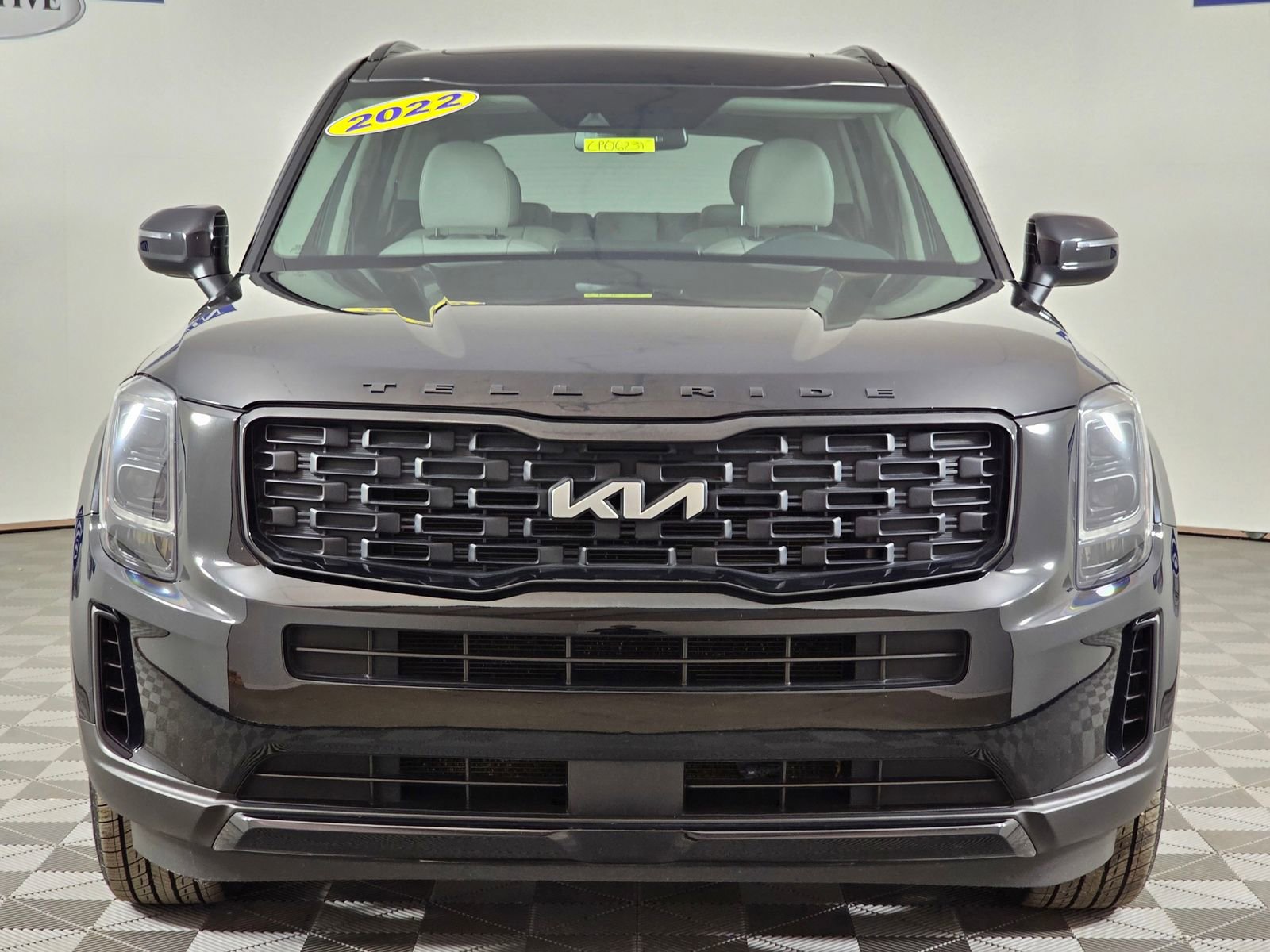Used 2022 Kia Telluride EX w/ EX Premium Package image 11