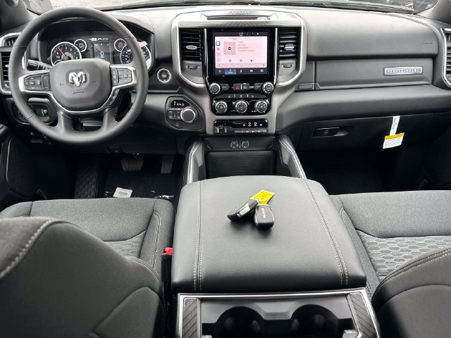 New 2027 RAM 1500 4x4 Crew Cab image 18