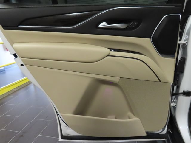 Certified 2024 Cadillac Escalade Premium Luxury w/ Performance Package AWD/4WD image 10