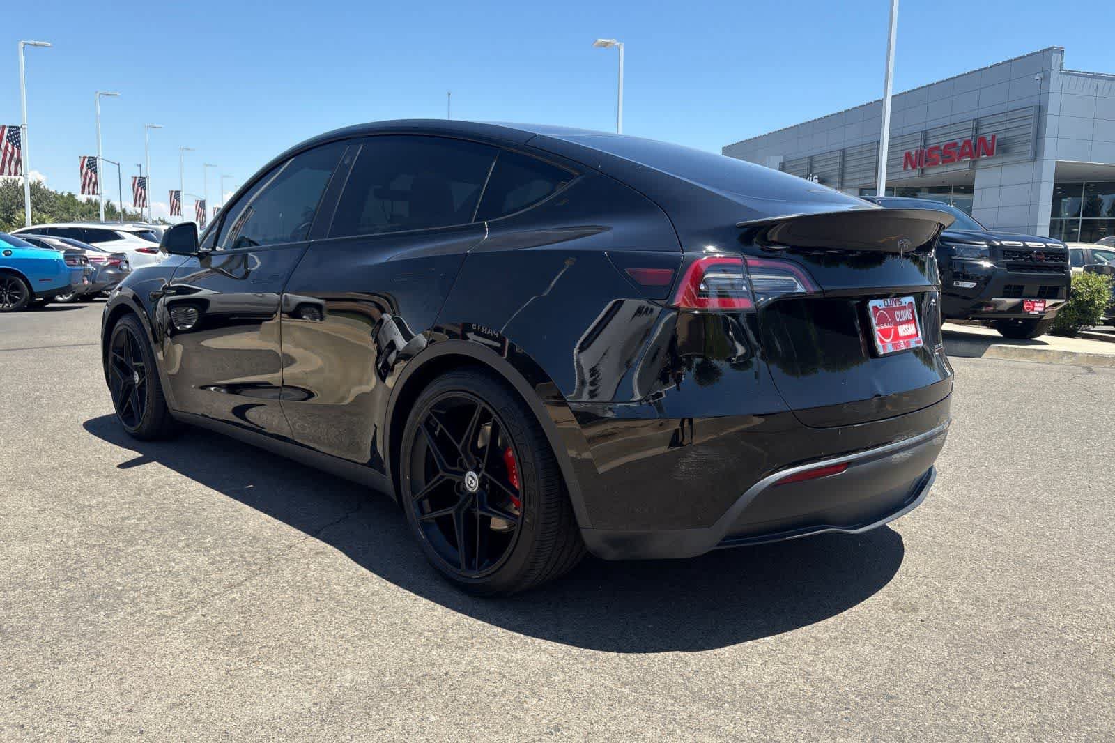 Used 2021 Tesla Model Y Performance AWD/4WD image 7