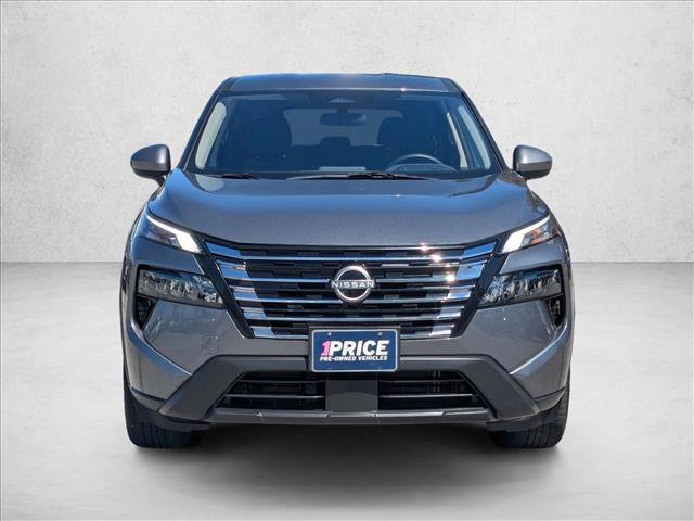 Used 2025 Nissan Rogue SV video 2