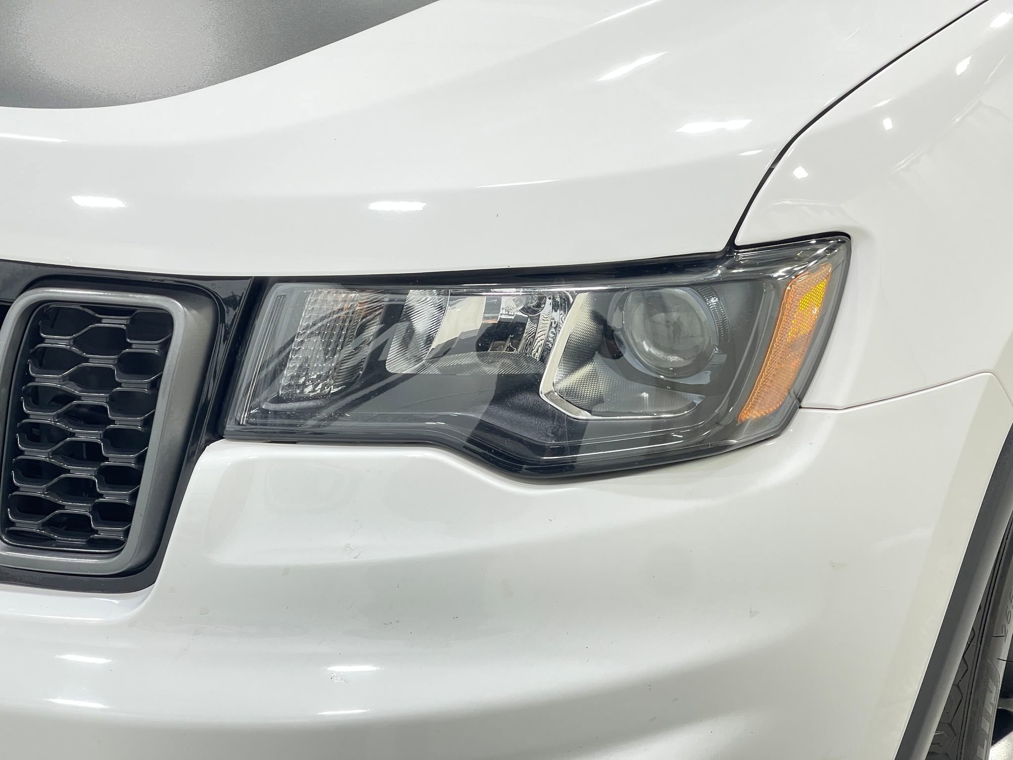 Used 2019 Jeep Grand Cherokee Trailhawk image 33