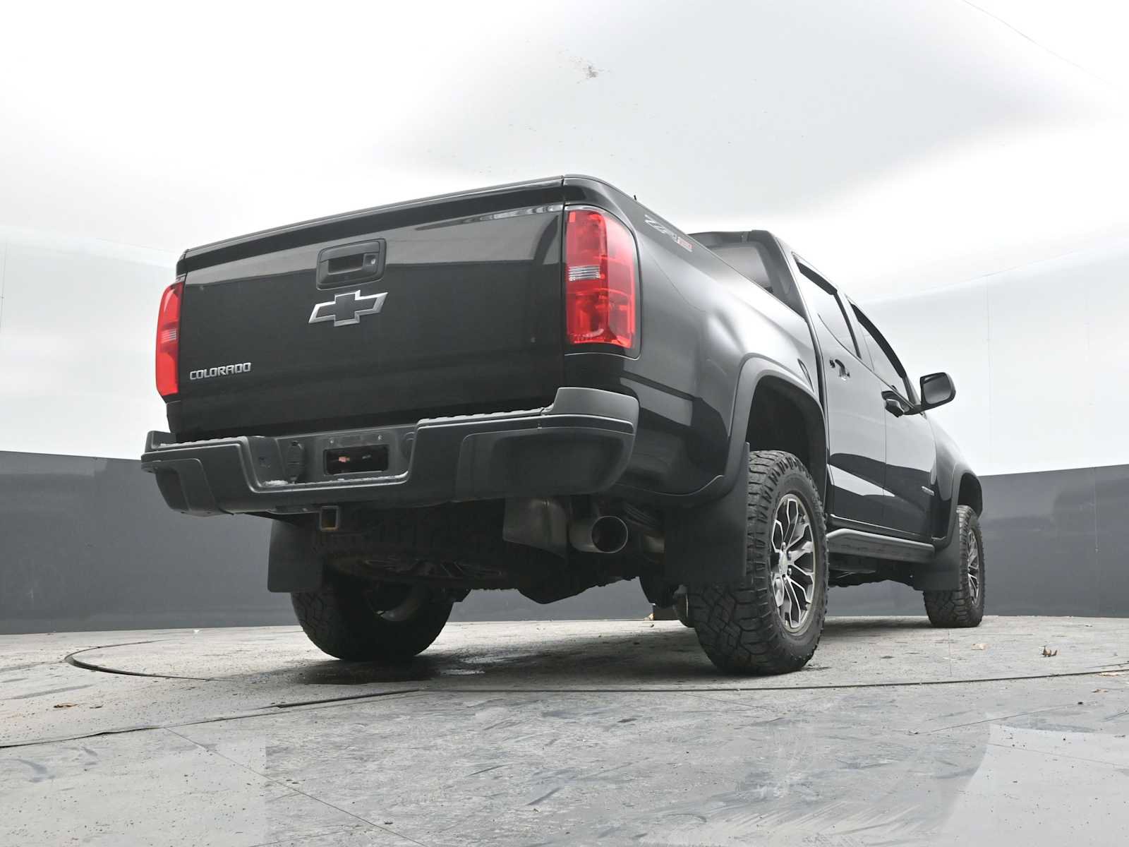 Used 2019 Chevrolet Colorado ZR2 image 33