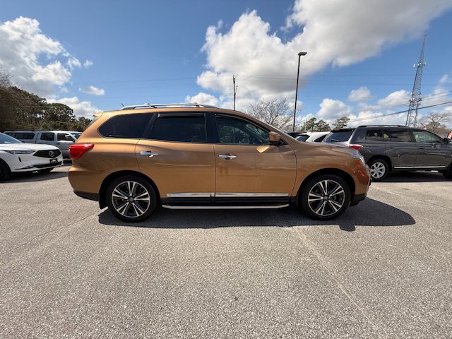 Used 2017 Nissan Pathfinder Platinum w/ Cargo Package AWD/4WD image 3