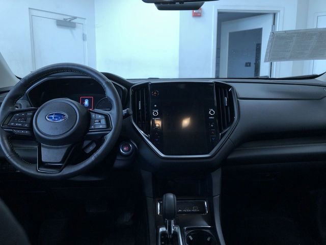 Used 2024 Subaru Ascent Onyx Edition image 18