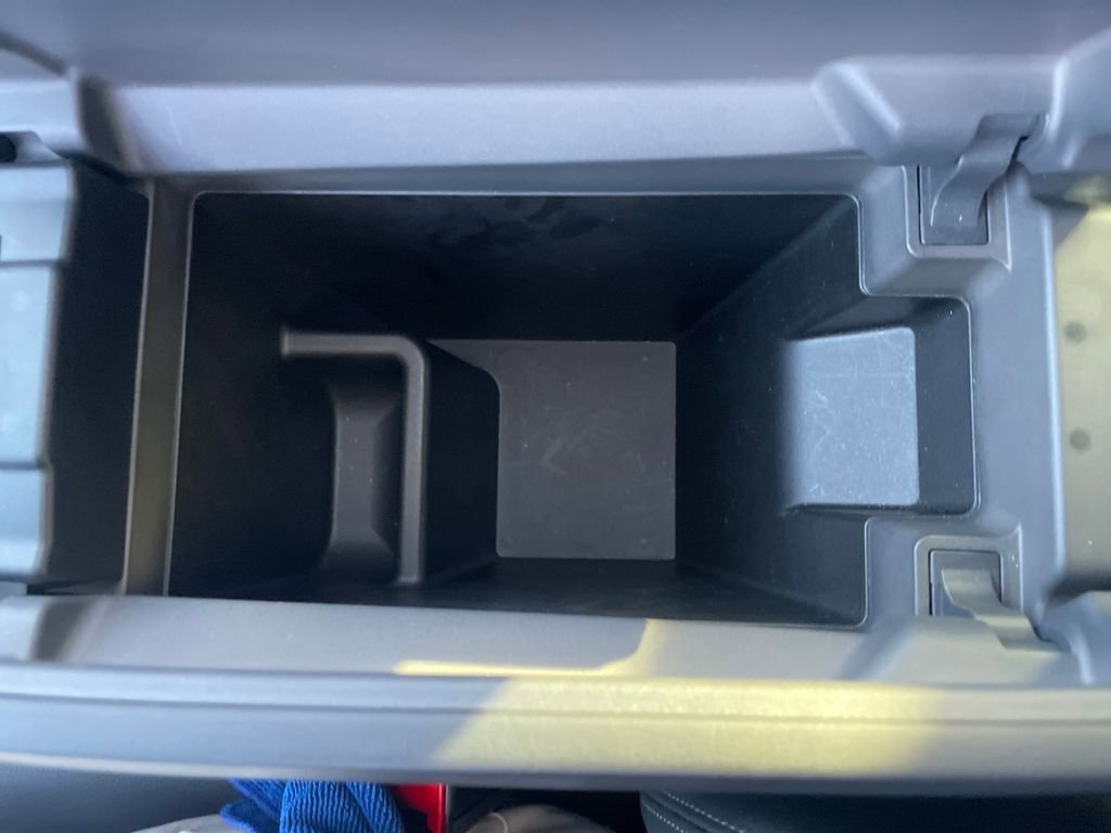 Used 2023 Nissan Rogue SL w/ SL Premium Package image 28