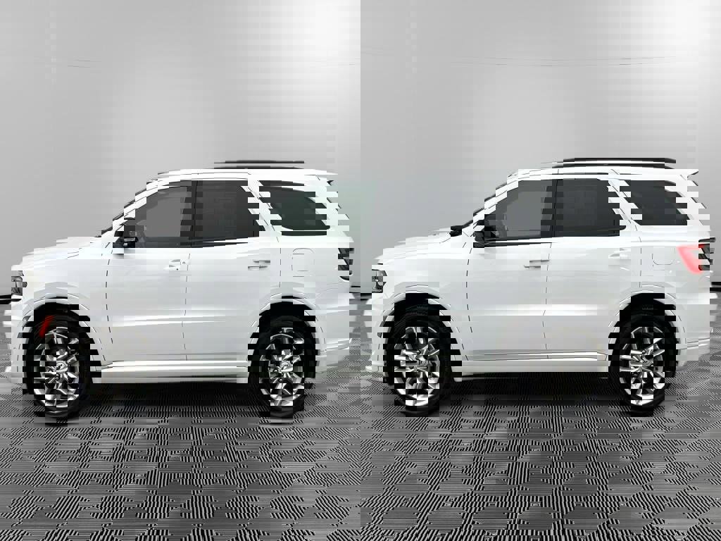 Used 2025 Dodge Durango GT image 7