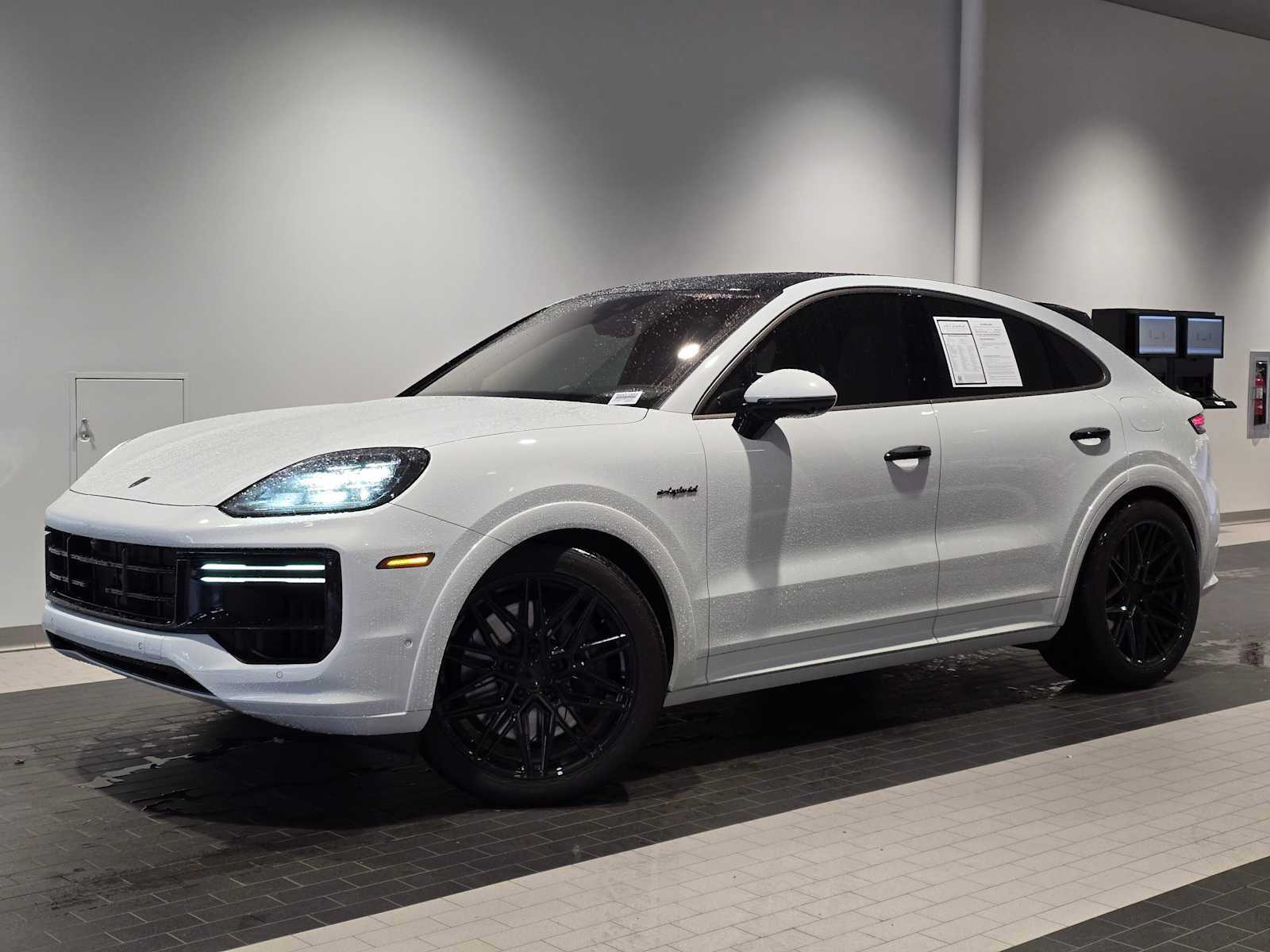 Used 2025 Porsche Cayenne Turbo