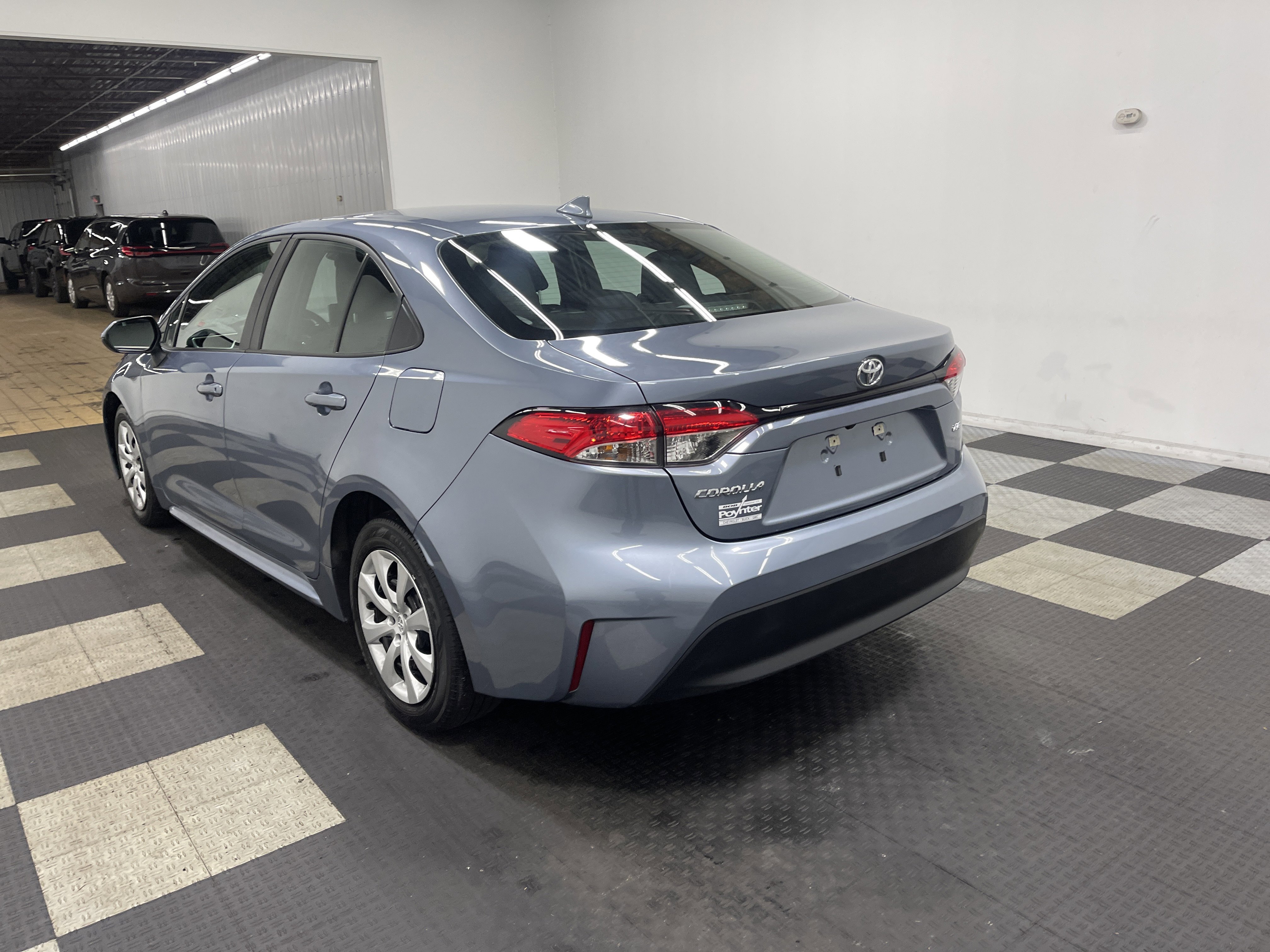 Used 2024 Toyota Corolla LE image 2