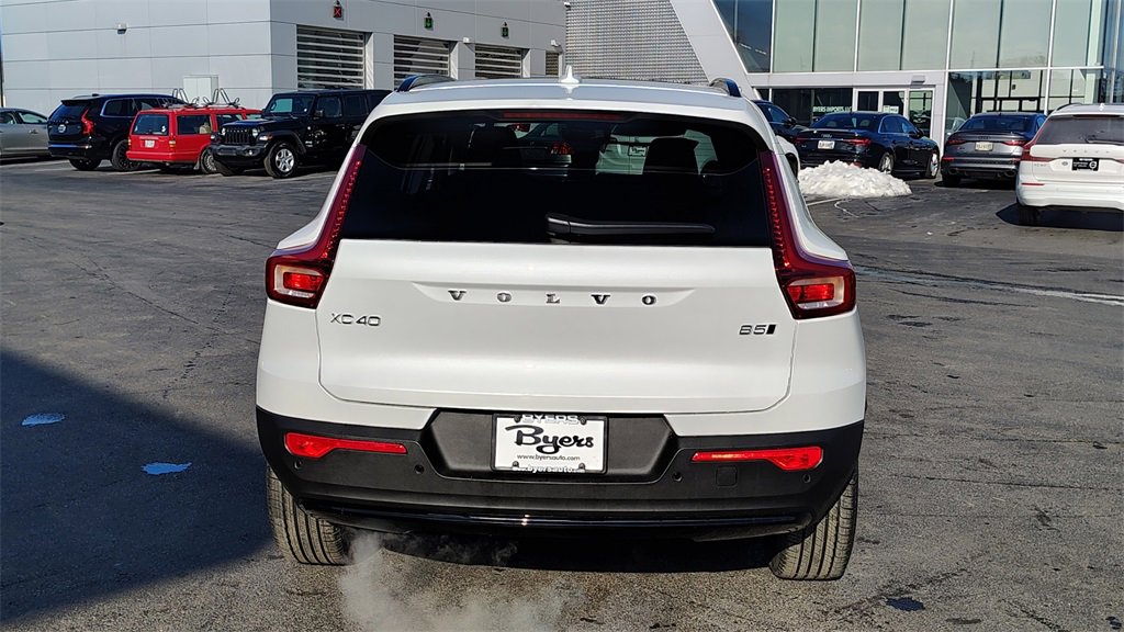 New 2026 Volvo XC40 B5 Plus w/ Climate Package image 28