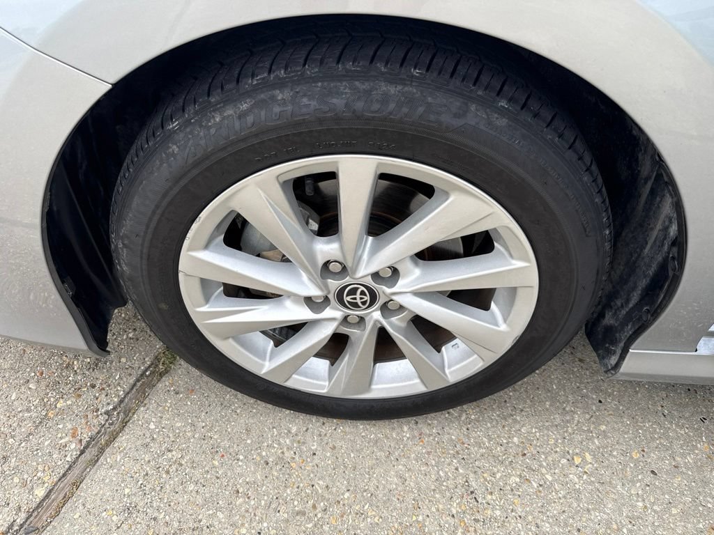 Used 2023 Toyota Camry LE FWD image 22