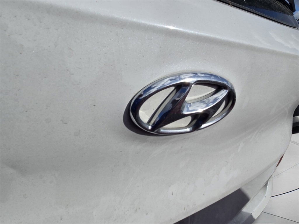 Used 2021 Hyundai Tucson SE image 9