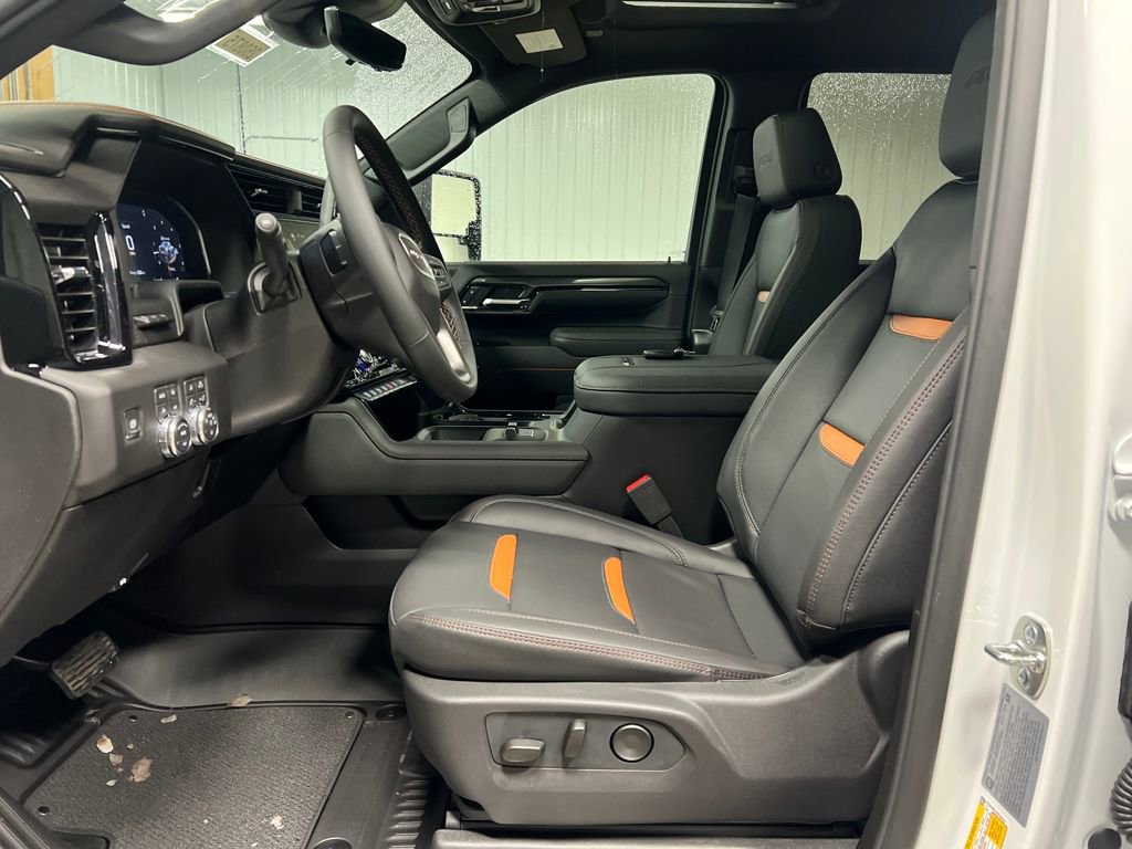 New 2026 GMC Sierra 3500 AT4 w/ AT4 Premium Plus Package image 9