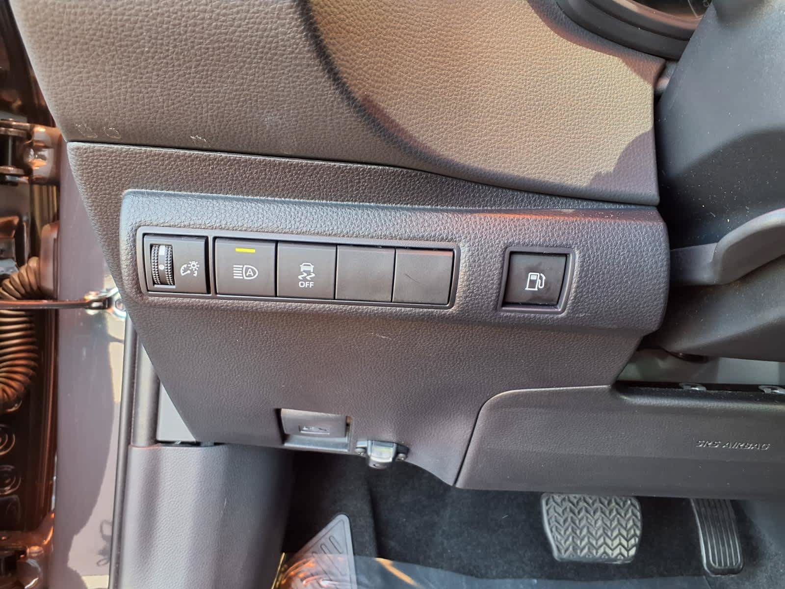 Certified 2026 Toyota Corolla SE FWD image 17