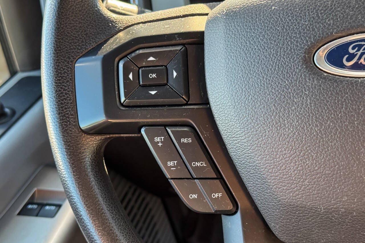 Used 2023 Ford F650 2WD Regular Cab Super Duty image 23