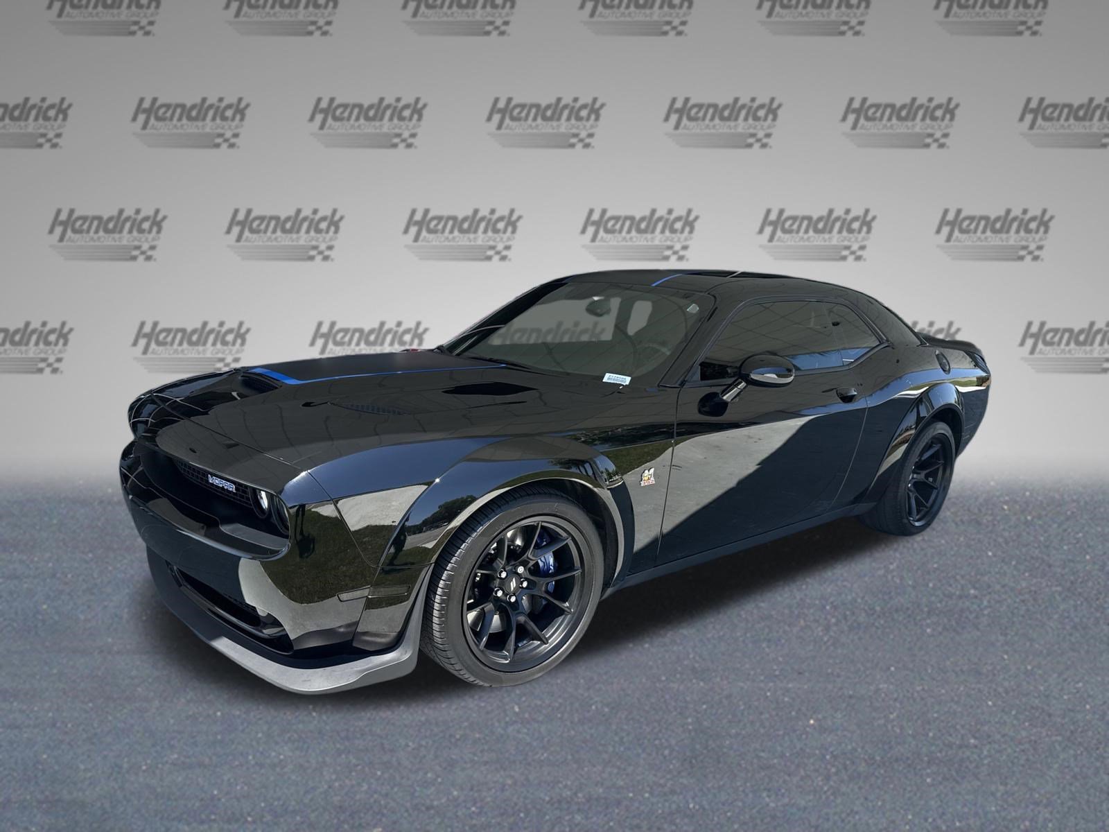 Used 2023 Dodge Challenger R/T Scat Pack RWD image 4