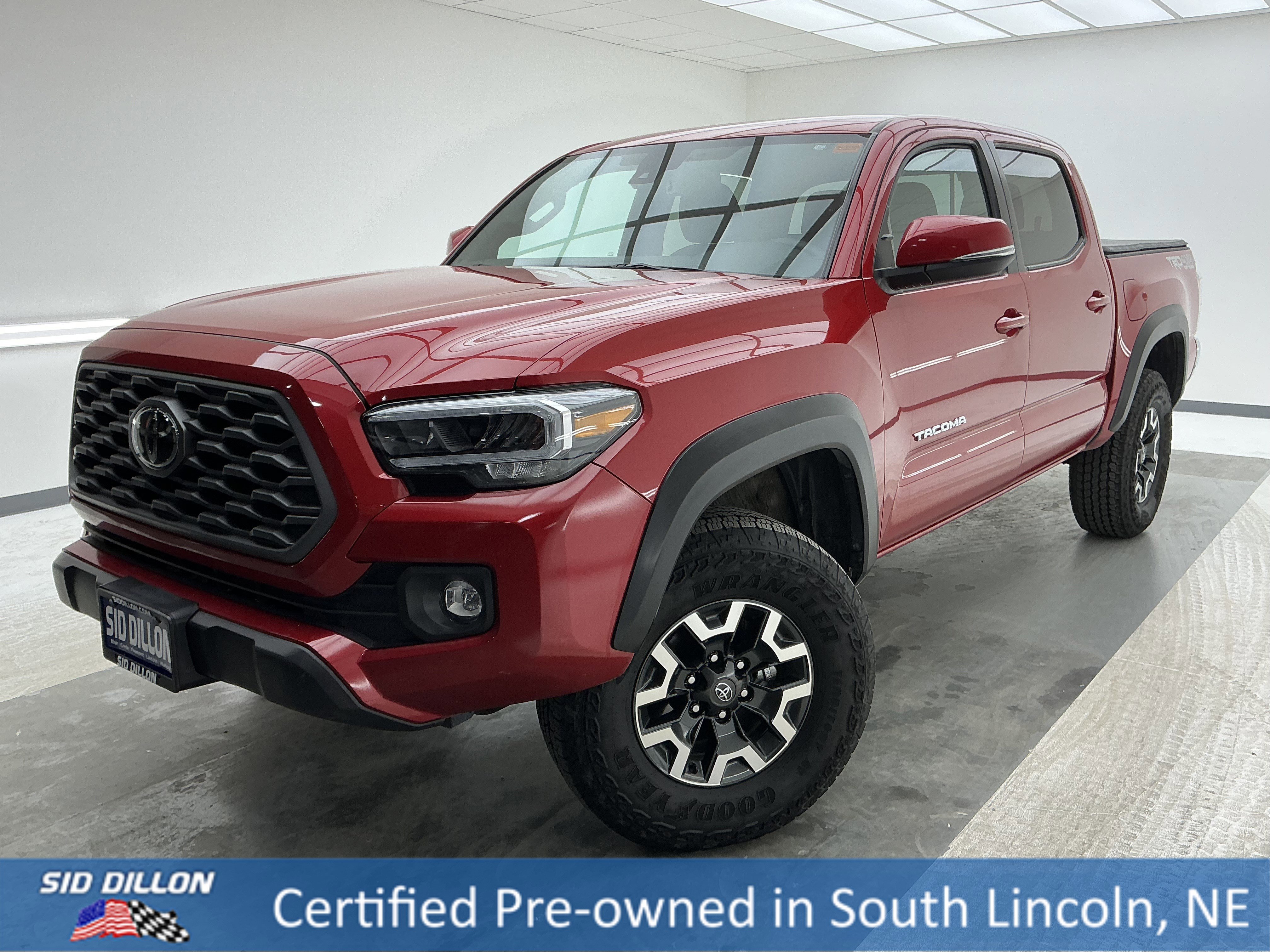 Used 2023 Toyota Tacoma SR image 1