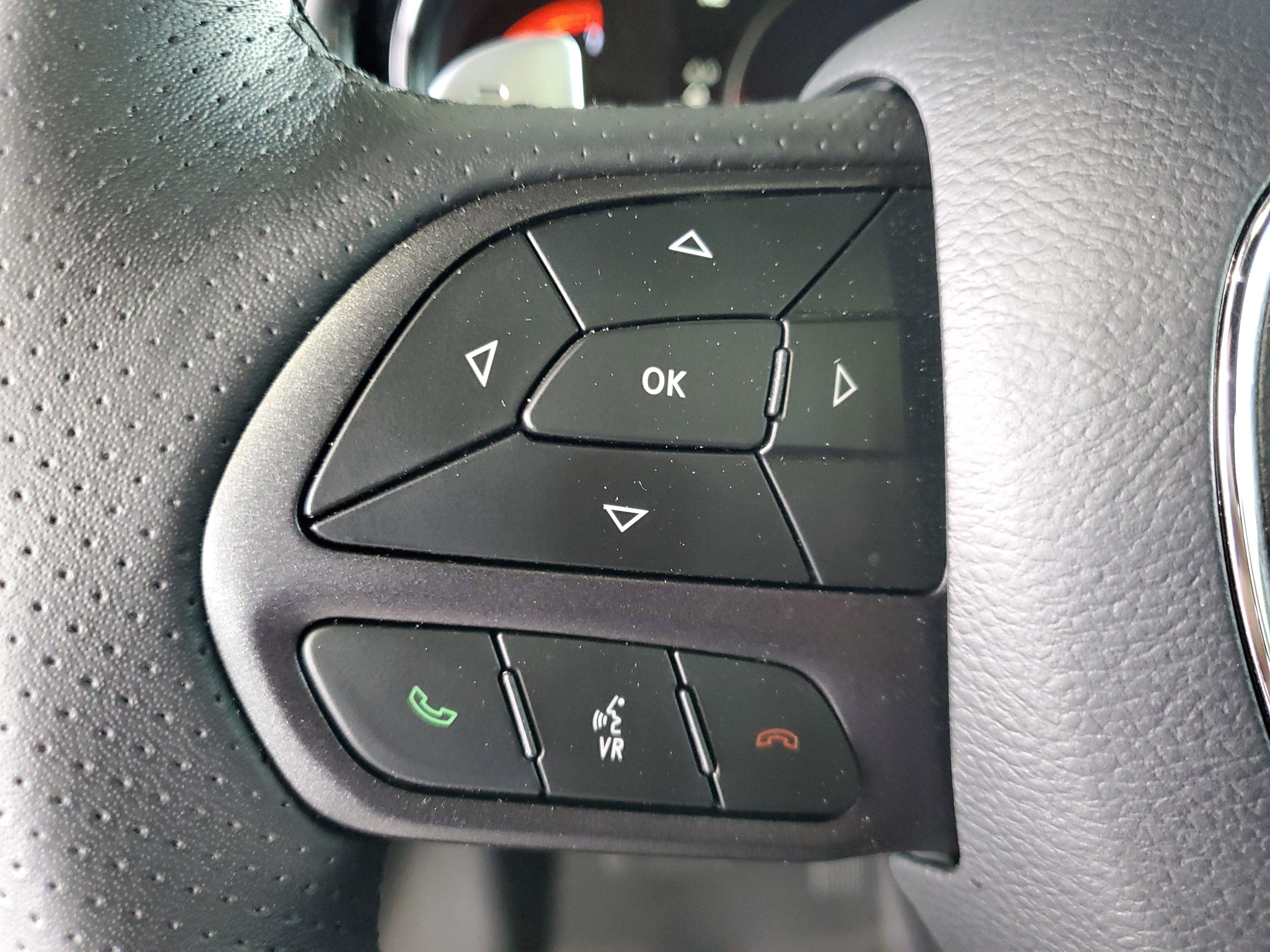 Certified 2025 Dodge Durango R/T image 27