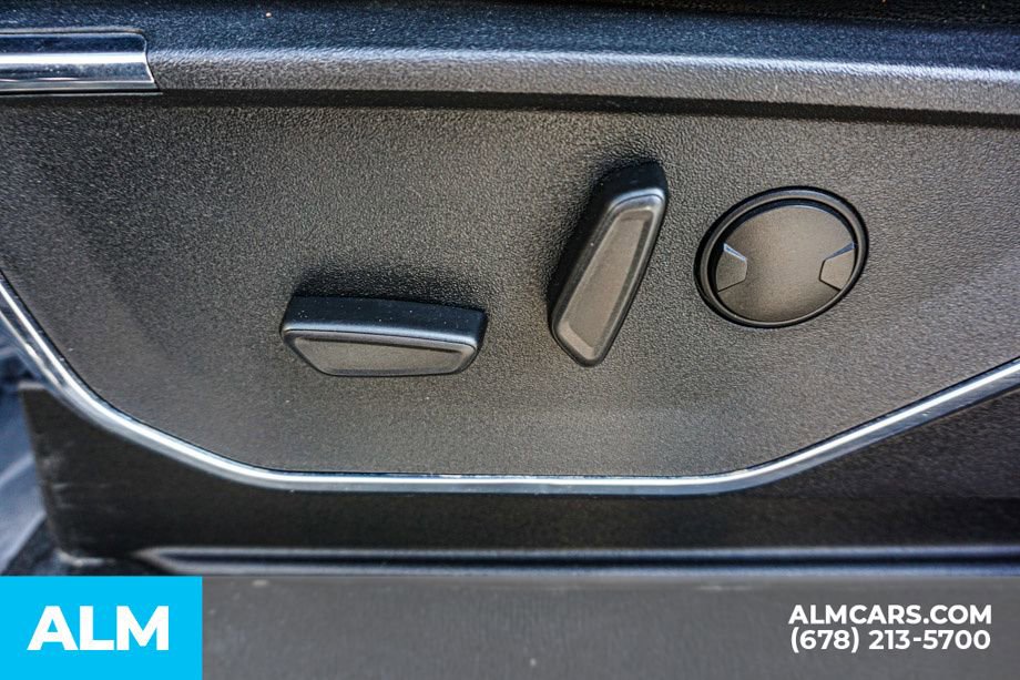 Used 2023 Ford F350 Lariat image 51