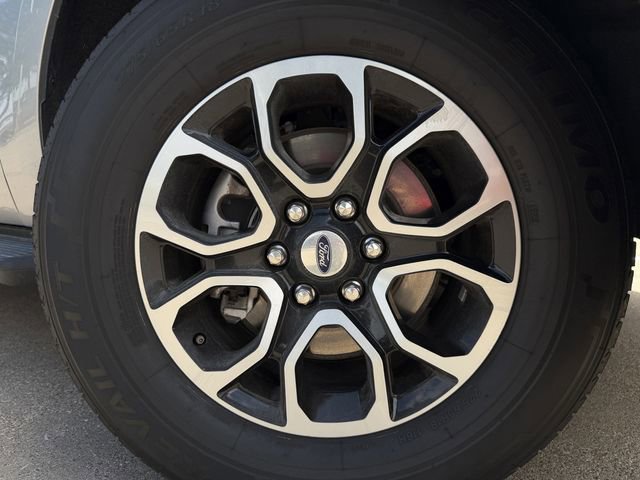 Used 2024 Ford Expedition Max XLT AWD/4WD image 11