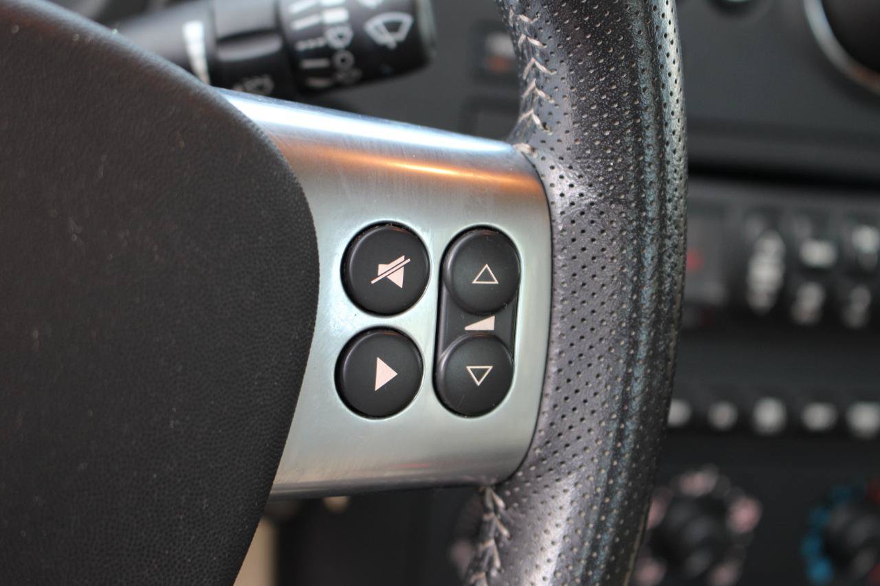 Used 2008 Pontiac Grand Prix w/ Preferred Package FWD image 20