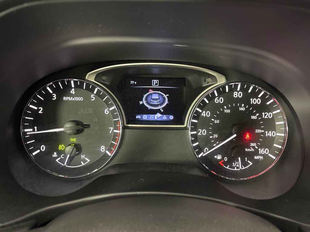 Used 2020 Nissan Pathfinder SL image 19