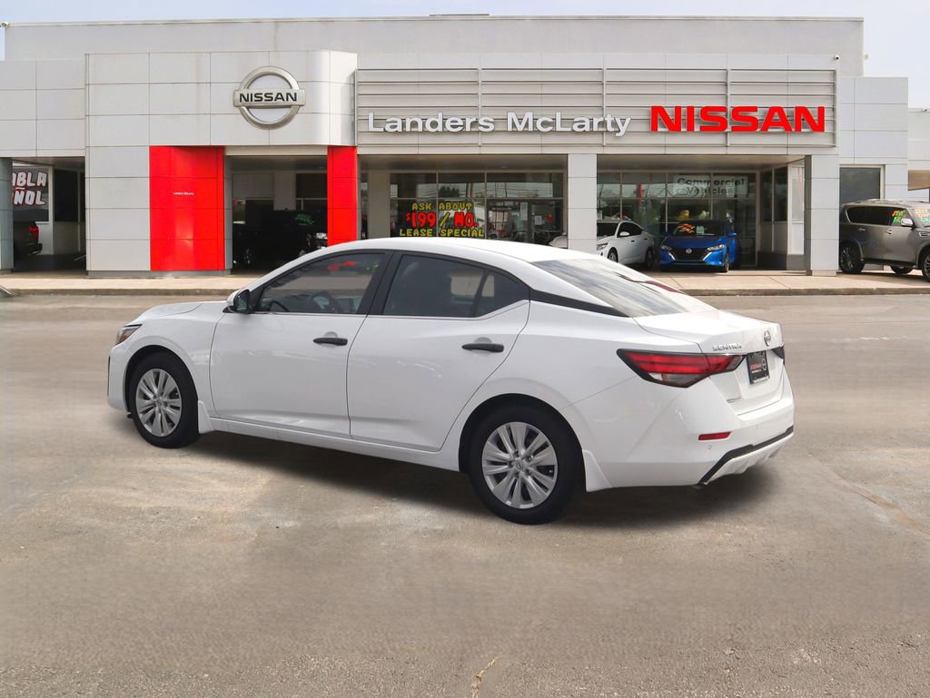 Used 2025 Nissan Sentra S image 5