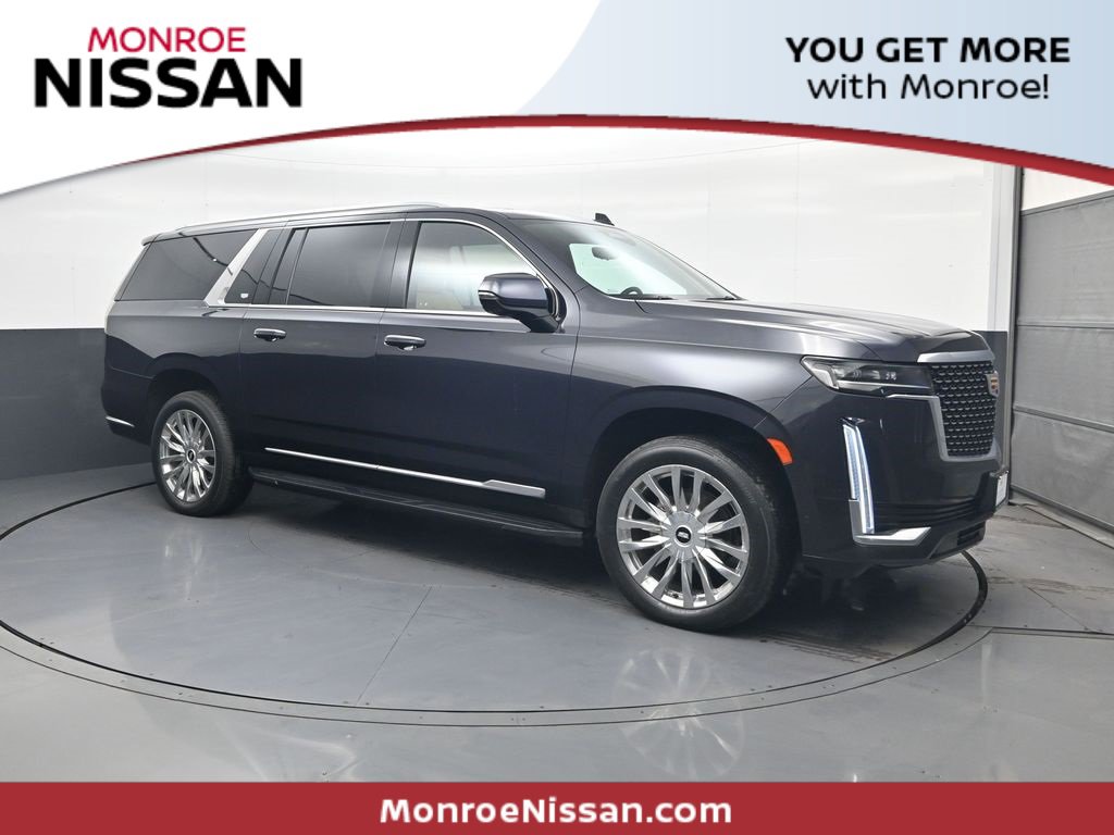 Used 2023 Cadillac Escalade ESV Premium Luxury image 1