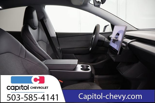 Used 2026 Tesla Model Y AWD image 19