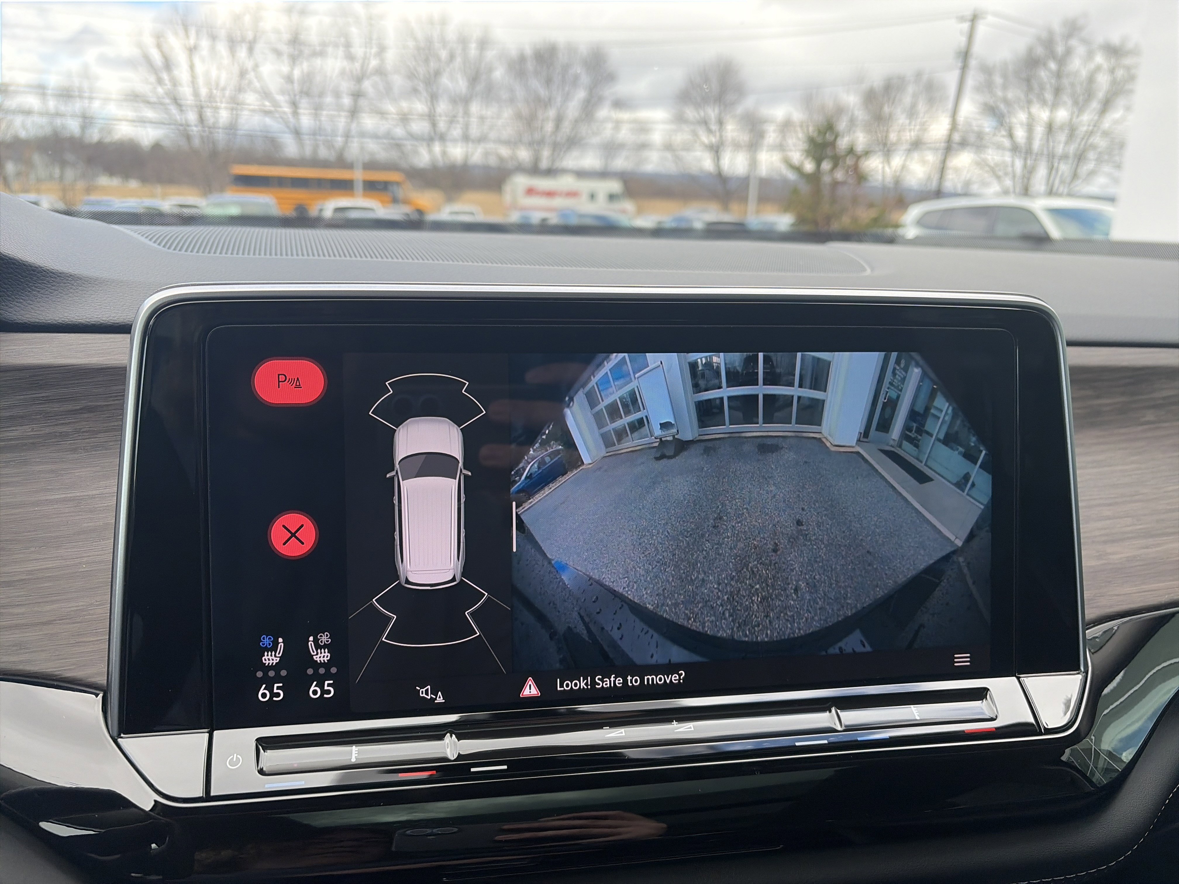 Used 2024 Volkswagen Atlas SEL image 51