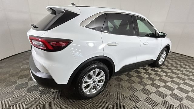 Used 2023 Ford Escape Active w/ Cold Weather Package FWD video 2
