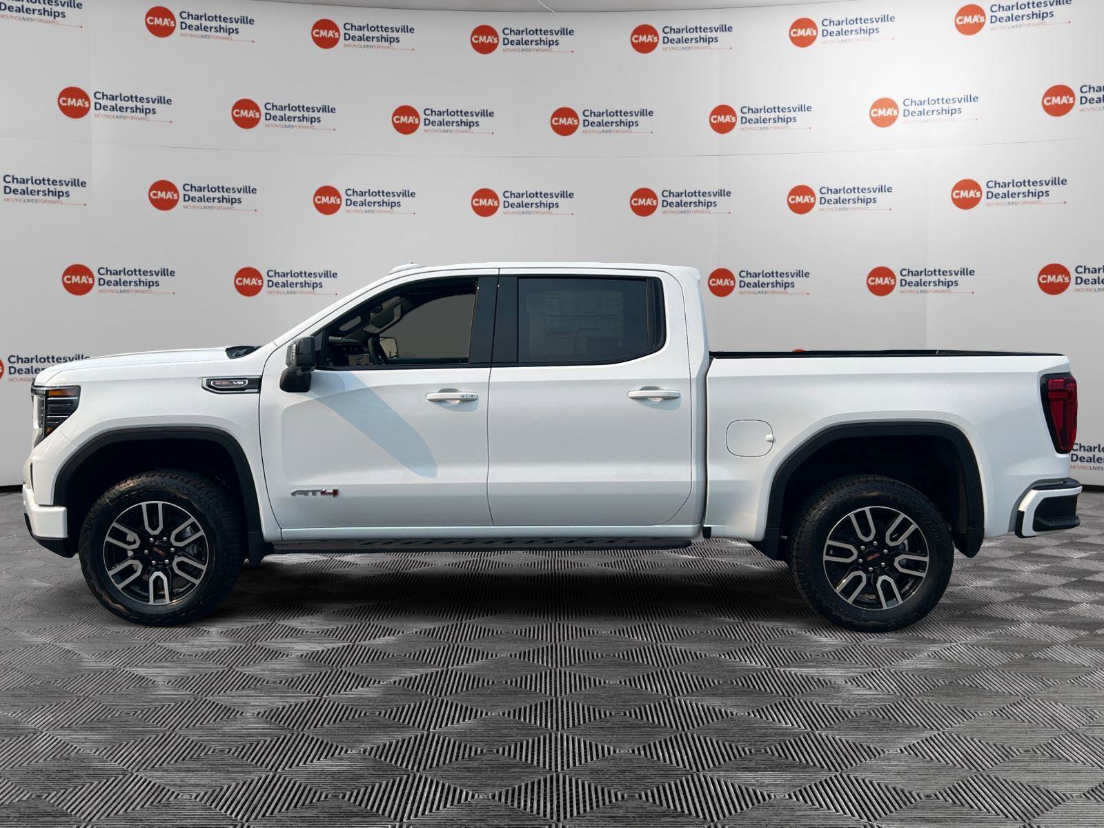 New 2026 GMC Sierra 1500 AT4 w/ AT4 Premium Package AWD/4WD image 2